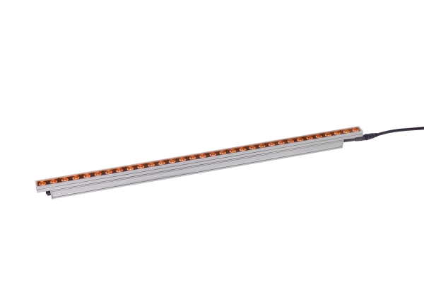 Exterior Linear Pro Graze Quad, 1227mm